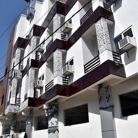 Hotel Rajshree Tanakpur Exterior foto